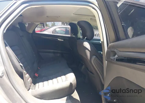 2014 Ford Fusion Hybrid Se z USA, uszkodzony, nr VIN 3FA6P0LU7ER155968